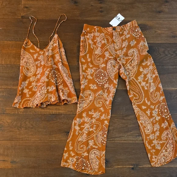 Zara Paisley Print Set in Brown NEW 🤎 Pants Size L, Top Size S (Runs Big) - Picture 2 of 7